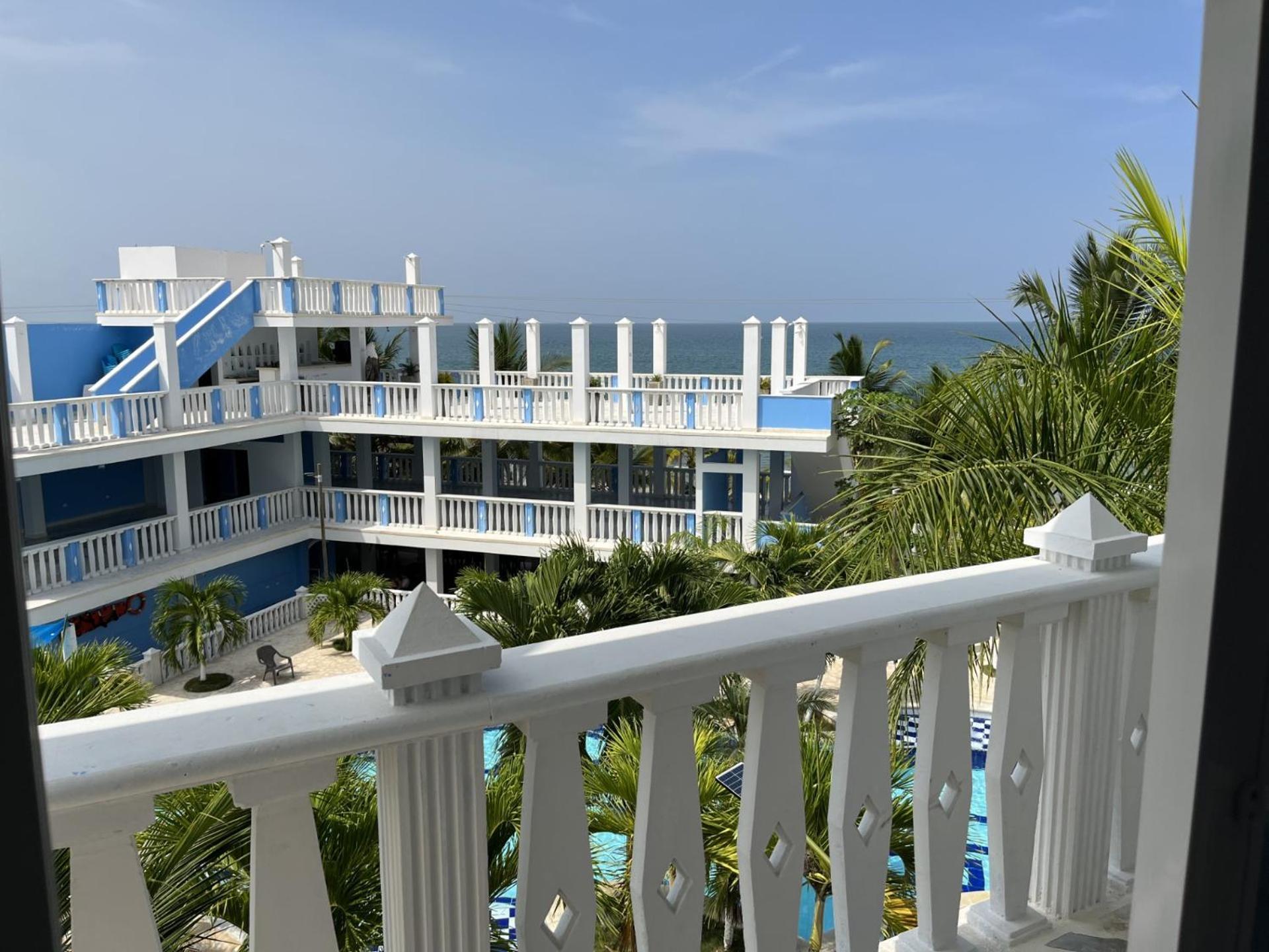 Hotel Isla Magica Covenas Exterior photo